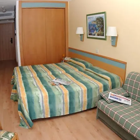 Apart-hotel Field 3*